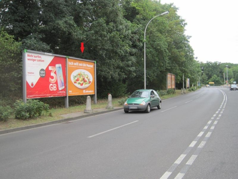 Am Hessen-Center geg. Anlieferung Kaufhof