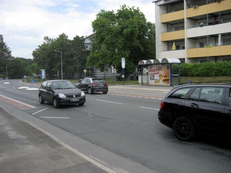 Lucas-Cranach-Str./Lenbachstr.