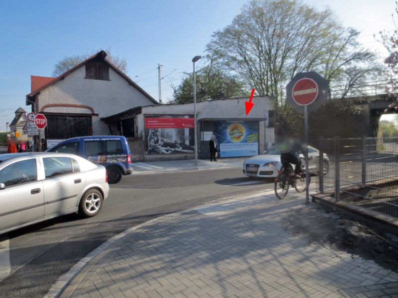 Stierstadter Str./Bahn-Ufg.