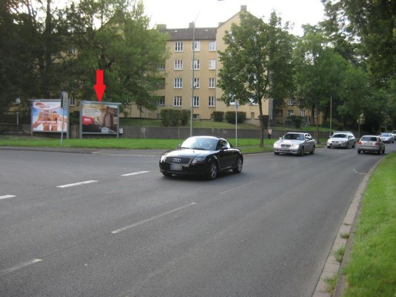 Bunsenstr./Helmholtzstr.