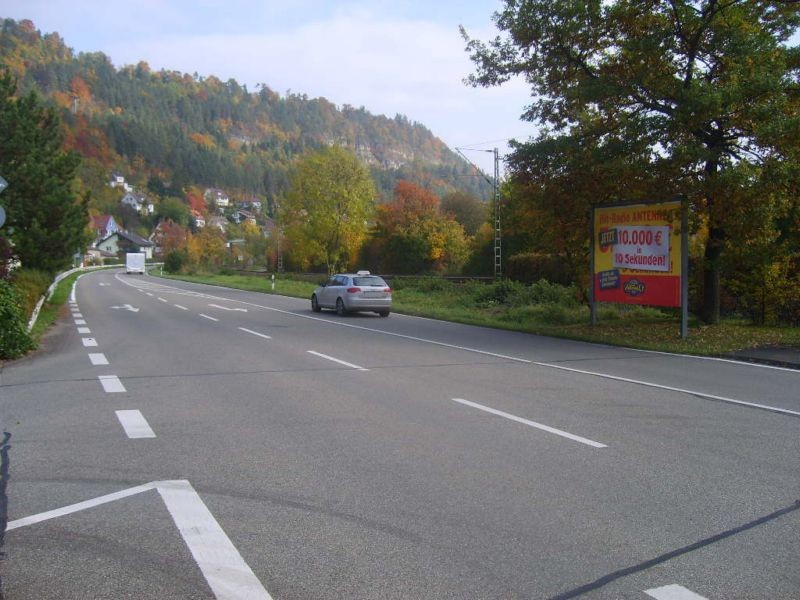 Stuttgarter Str./Bahnüberg. B14