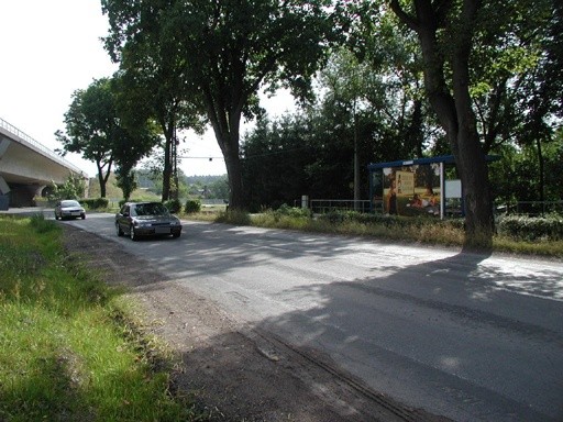 Hauptstr./Strab.-HST Nh. BAB-Brücke RS