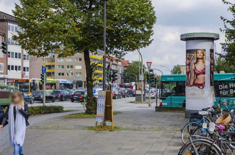 Wandsbeker Marktstr/Einf./Ausf. neb. ZOB