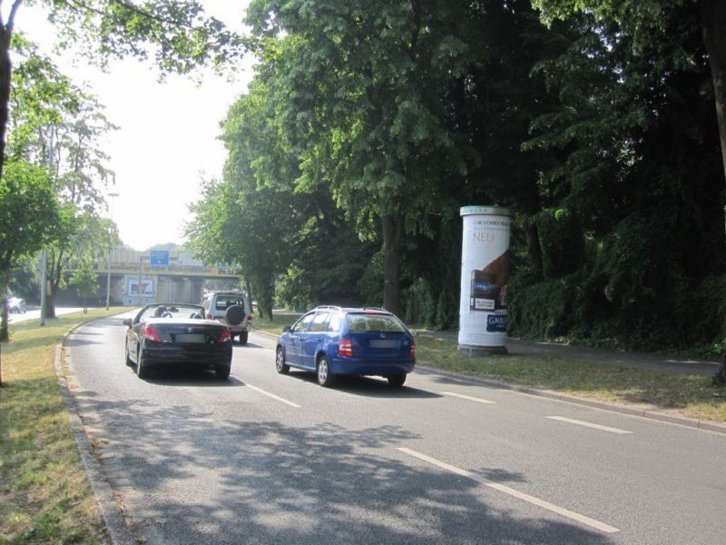 Wacholderstr. geg. 44/Nord-Süd-Brücke