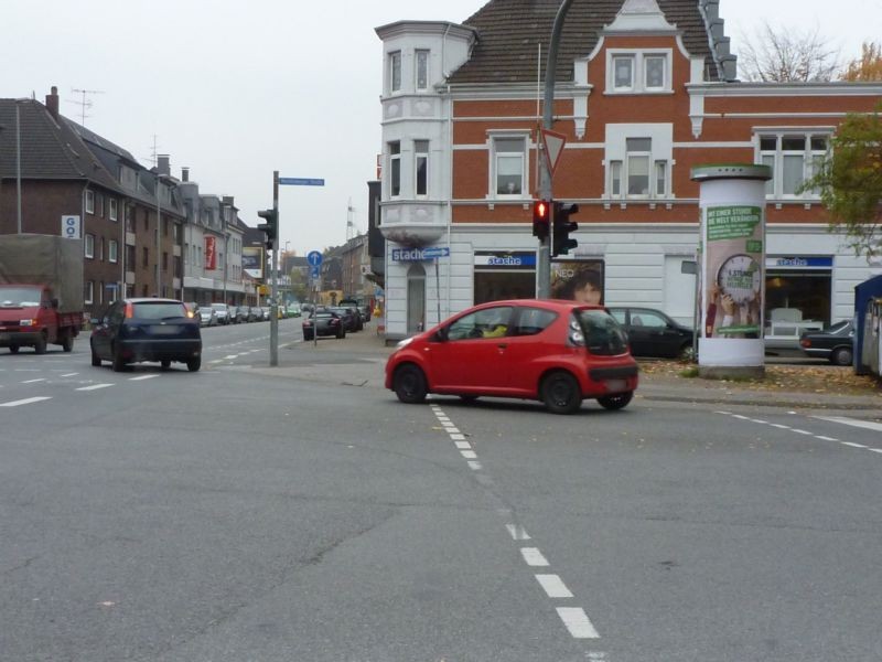 Neumühler Str./Mecklenburger Str.