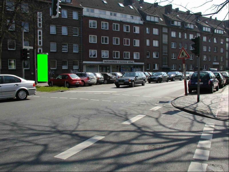 Friedrich-Ebert-Str.  41