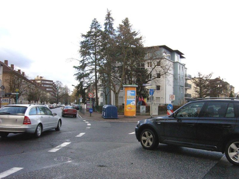 Burnitzstr.  53/Oskar-Sommer-Str.