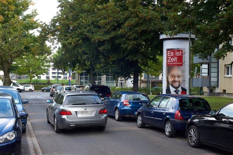 Klingsporstr. geg. 54 Nh. Berliner Str.