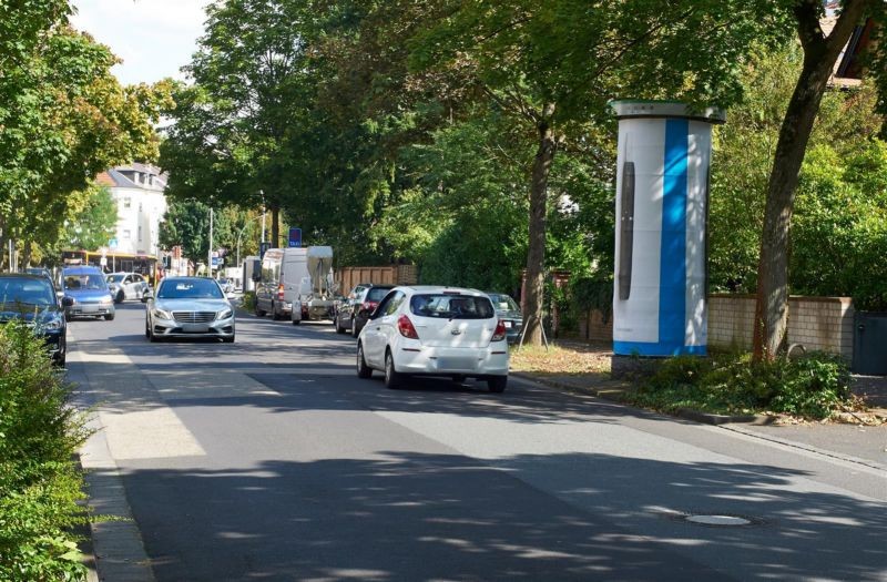 Frankfurter Landstr./Salisweg