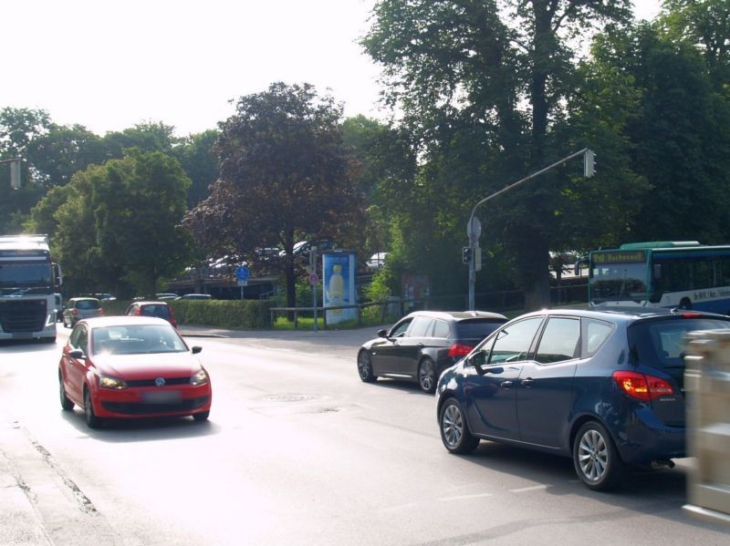 Oskar-von-Miller-Str./Bahnhofstr.