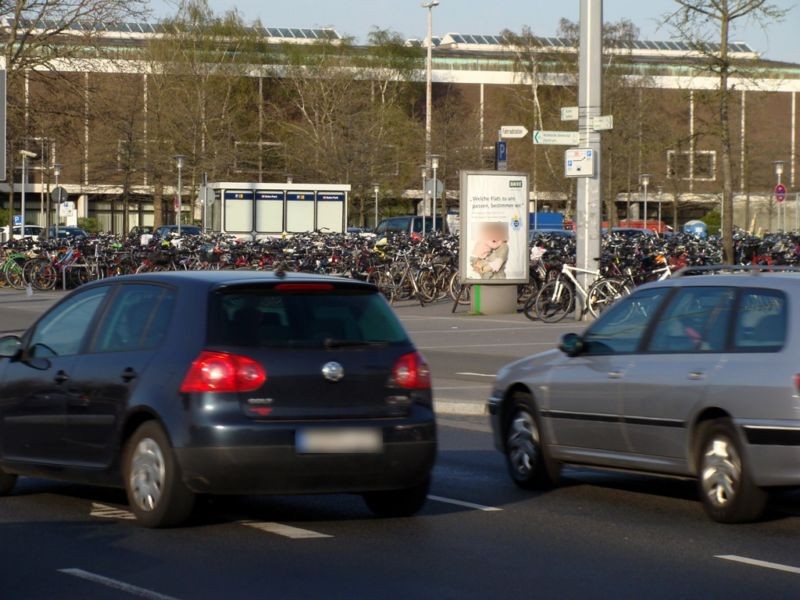 Berliner Platz/Hbf./Telefonzellen/We.re.