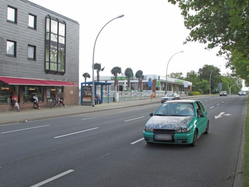 Konrad-Adenauer-Str./Berliner Str. außen