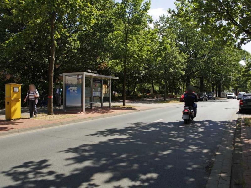 Im Heidkampe/Hoffmann-von-Fallersleben-Str. aussen