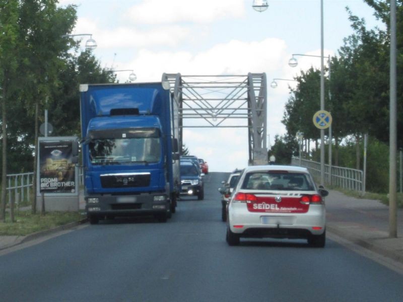 Am Listholze/Kanalbrücke We.li.