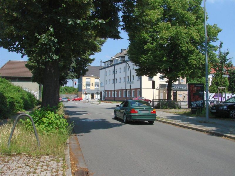 Oststr. 51/Stadion Bremer Brücke/We.re.