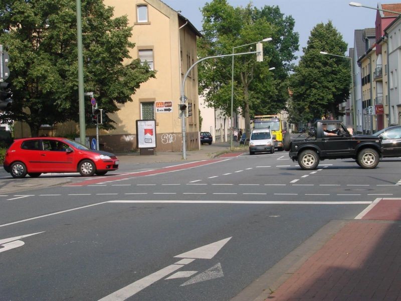 Meller Str. 88/Am Riedenbach/Si. Str.