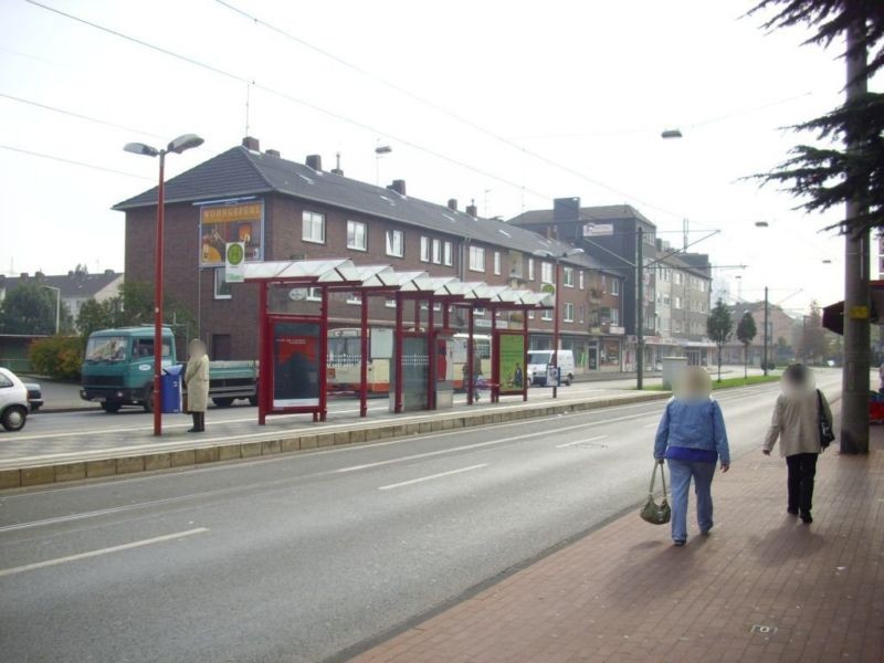 Friedrich-Ebert-Str. geg. 25/Aldenrader/Ri. DU re.