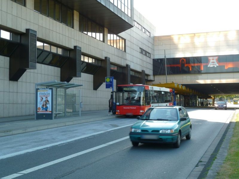 Schützenbahn/Ufg. Rathaus Galerie/We.li.