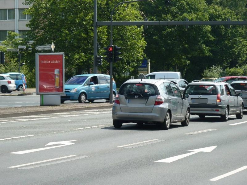 Düsseldorfer Str./Varresbecker Str./Insel Si. SW