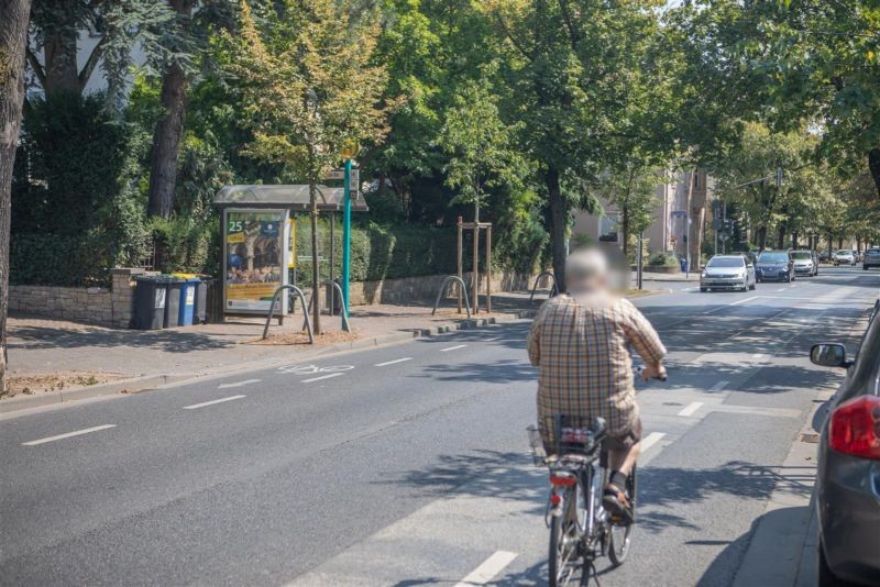 Liederbacher Str./Peter-Bied-Str. 42/außen