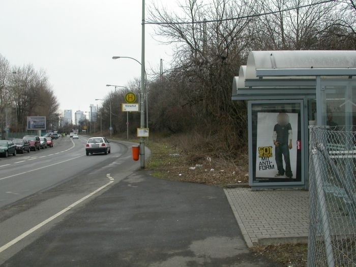 Am Römerhof/Schmidtstr./Kreisverkehr/innen