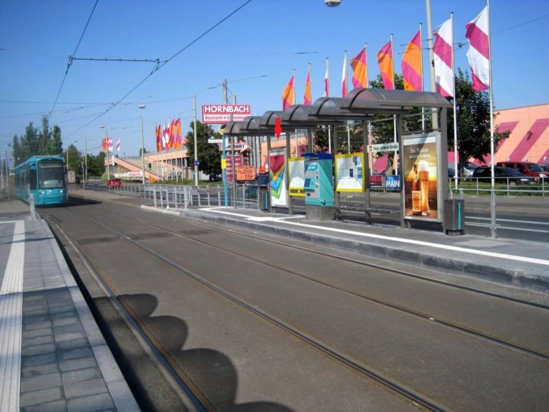 Hanauer Landstr./Hugo-Junkers-Str.geg./innen li.