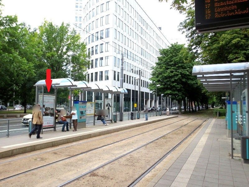 Hamburger Allee/T.-Heuss-Allee sew./innen li.