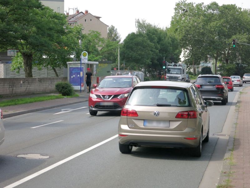 Alfred-Delp-Str./Leipziger Str./Hochhaus/außen