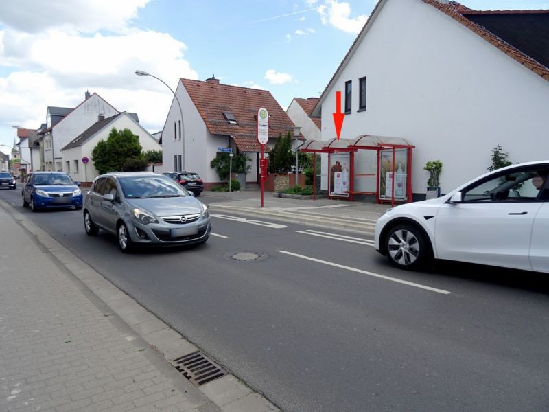 Hauptstr./Dr.-Max-Schohl-Str.1/li. Vit.