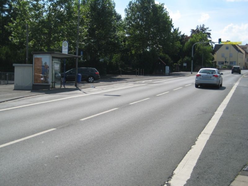 Gießener Str. 24/geg. Schulweg/außen