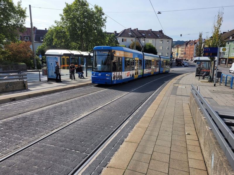 Frankfurter Str./Am Weinberg sew./außen