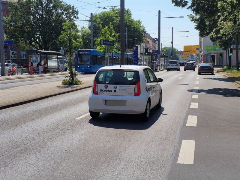 Leipziger Str./Unterneustädter Kirchplatz sew./au