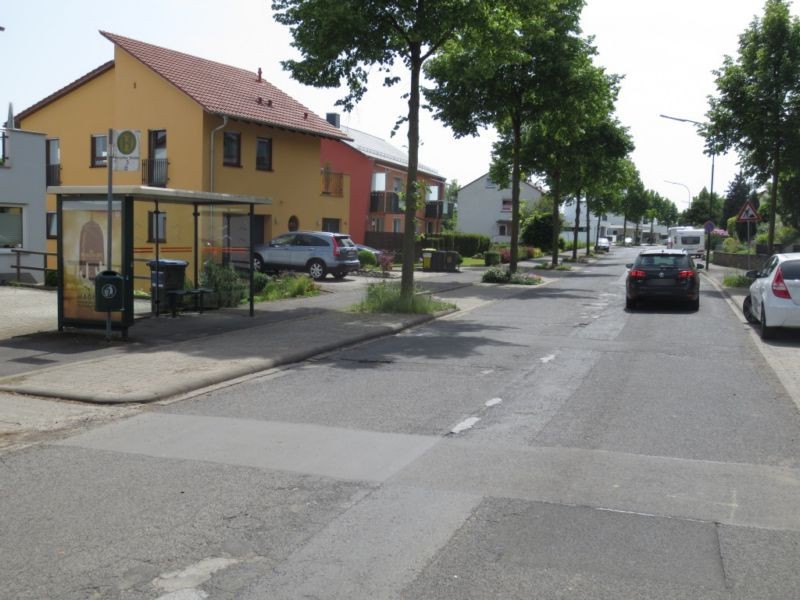 Neuenberger Str. neb. 75/geg. Hainzeller Str./au