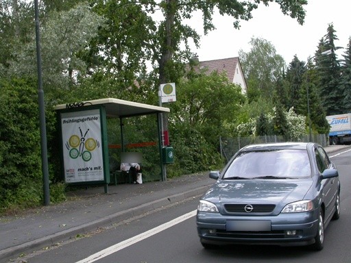 Mackenrodtstr./Nh. Niesiger Str./außen