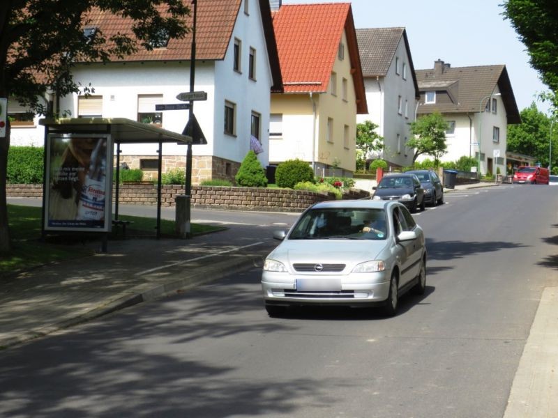 Pionierstr./Don-Bosco-Str. 1 A/Bürgerhaus/außen