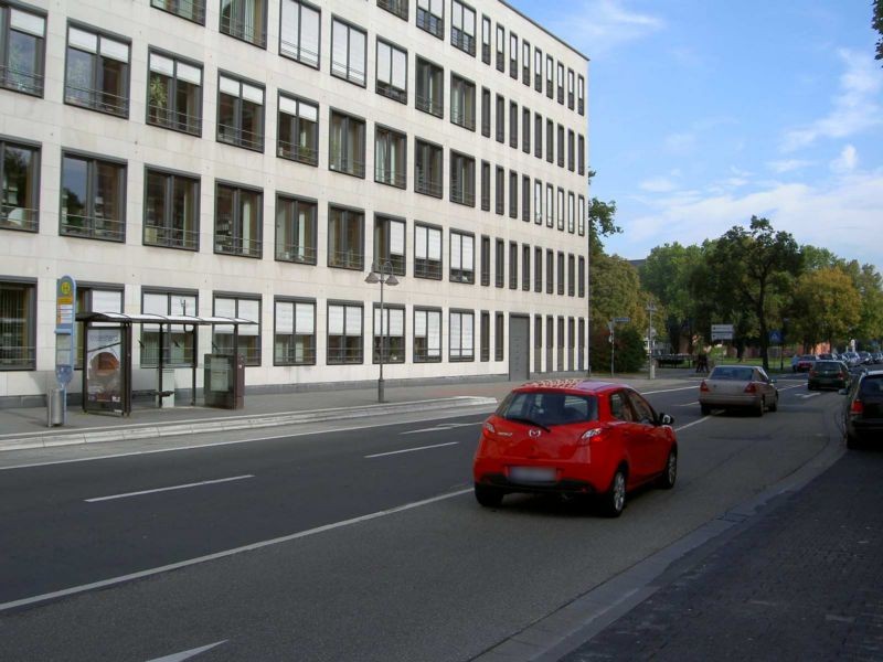 Große Bleiche geg. 60/Bauhofstr. sew./außen