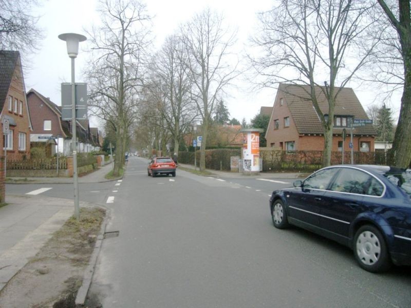 Wulfsdorfer Weg 38/ Klaus-Groth-Str. li.