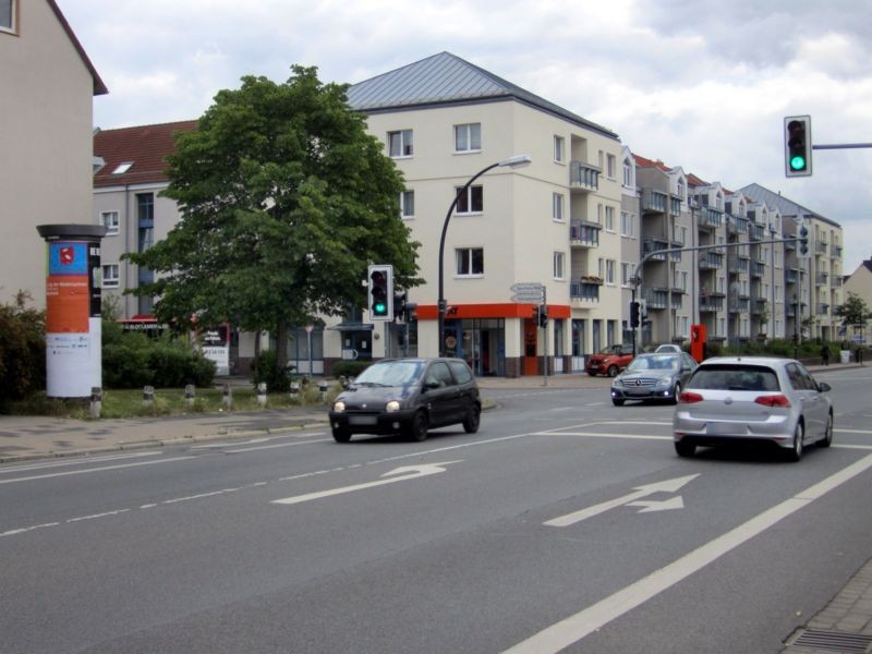 Steuerwalder Str./Richthofenstr. li.