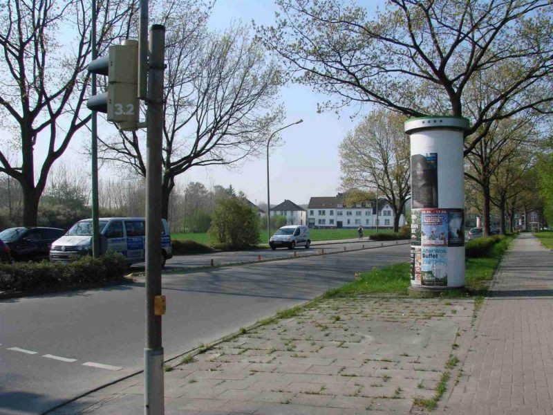 Am Huxmühlenbach/Hannoversche Str.