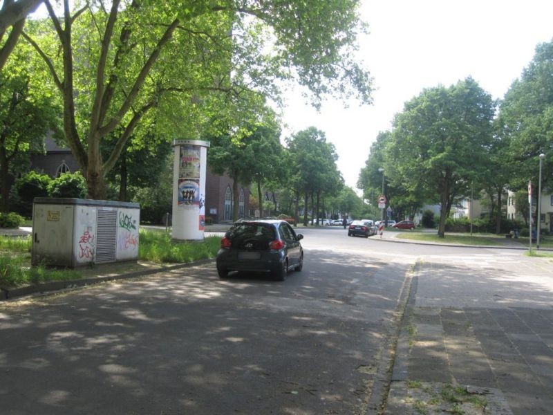 Gneisenaustr. 263/Gabrielskirchplatz/We.li.