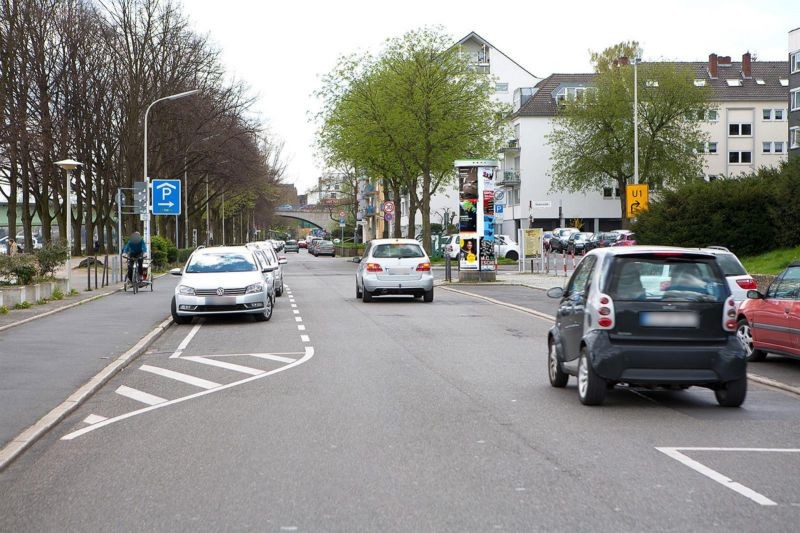 Fritz-Schroeder-Ufer/Theaterstr.