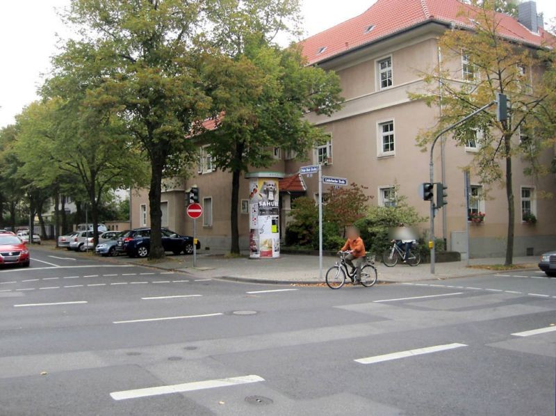 Peter-Bied-Str.  41/Liederbacher Str.