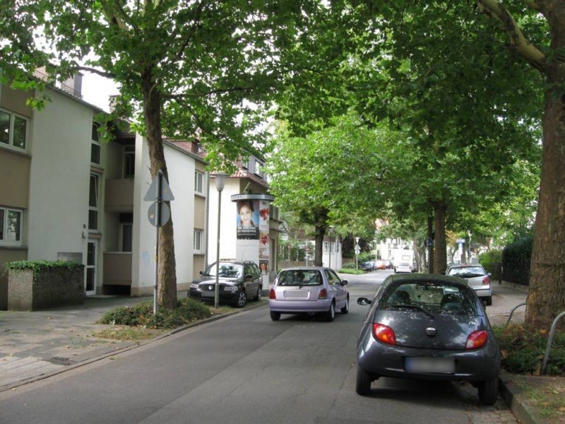 Weikertsblochstr.  75/Schubertstr.