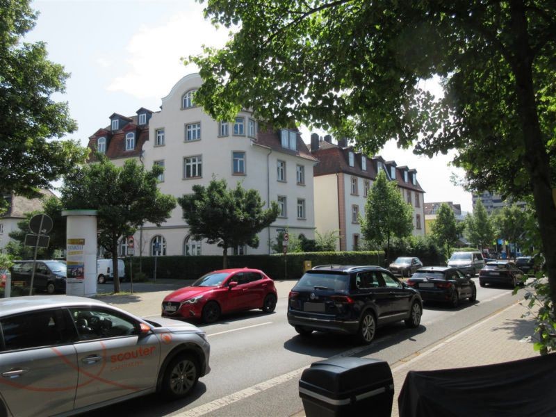 SCHWANALLEE/SCHUECKINGSTR.