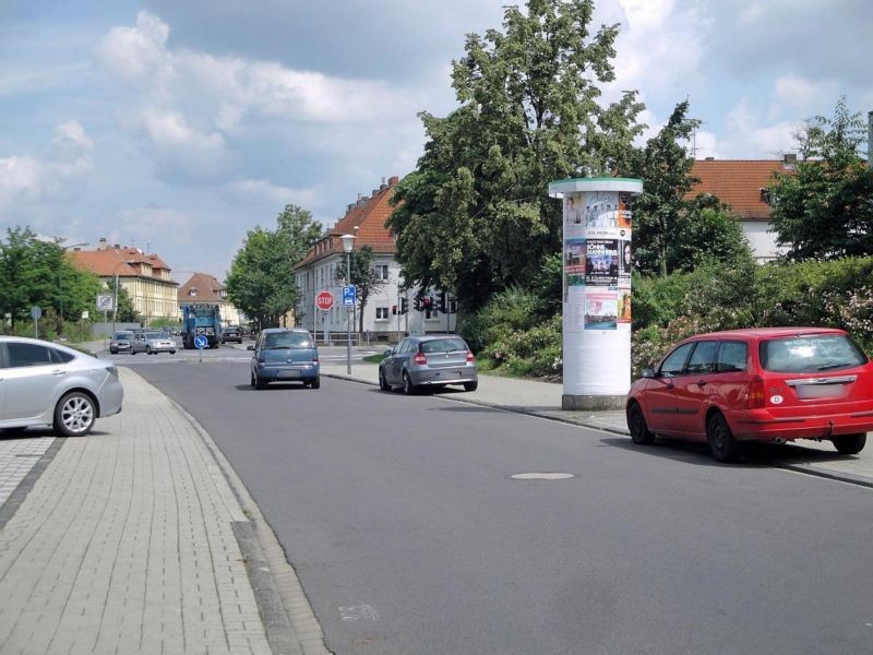 Ronsbachstr.  30/Ederstr./STS