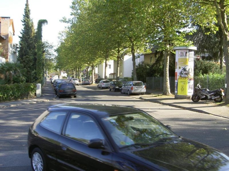 Jakob-Anstatt-Str. 9/Heinrich-von-Brentano-Str.