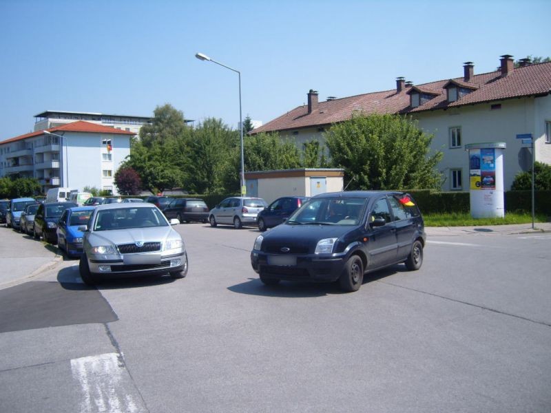 Rechenauer Str./Weinlände