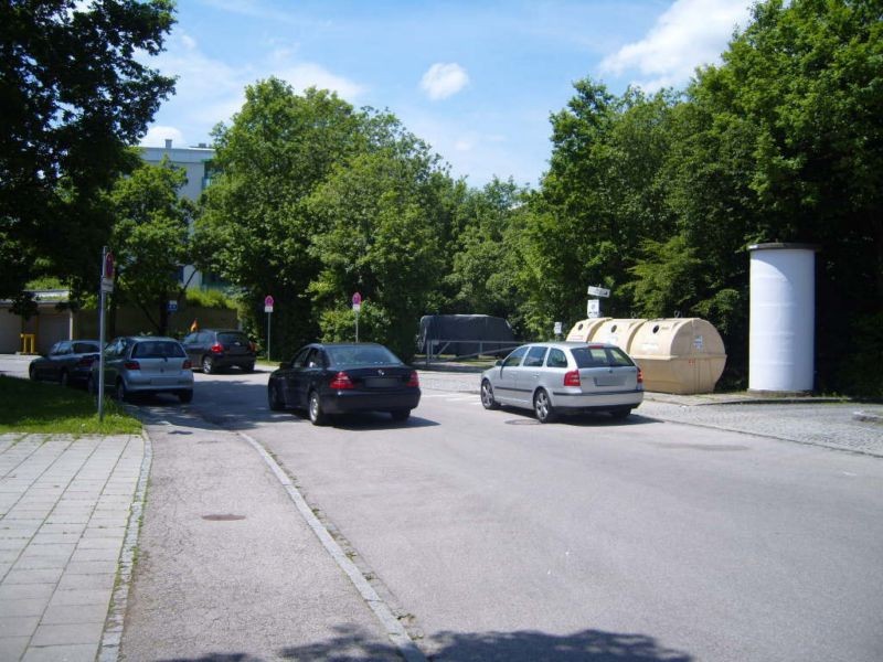 Eichenstr.   3