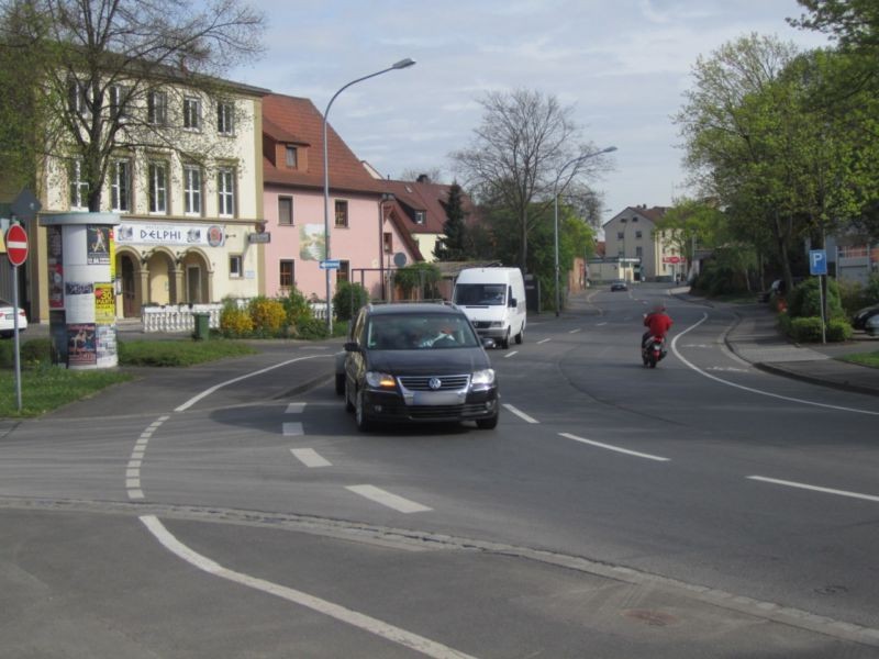 Am Oberndorfer Weiher  12/Bowling-Center