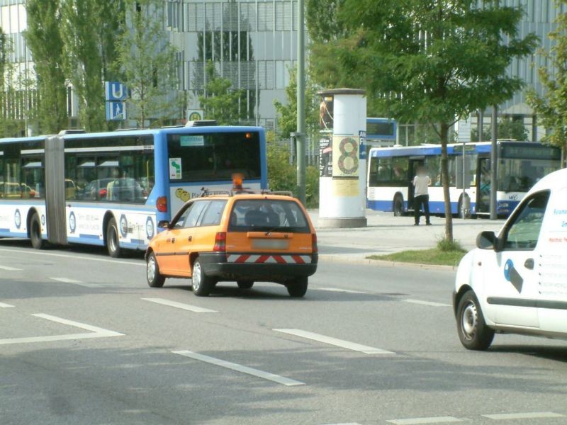 Knorrstr./Sudetendeutschestr.